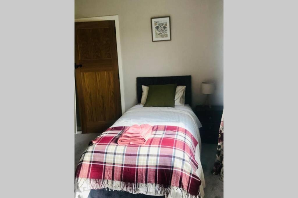 Eden Cottage Lisburn Buitenkant foto