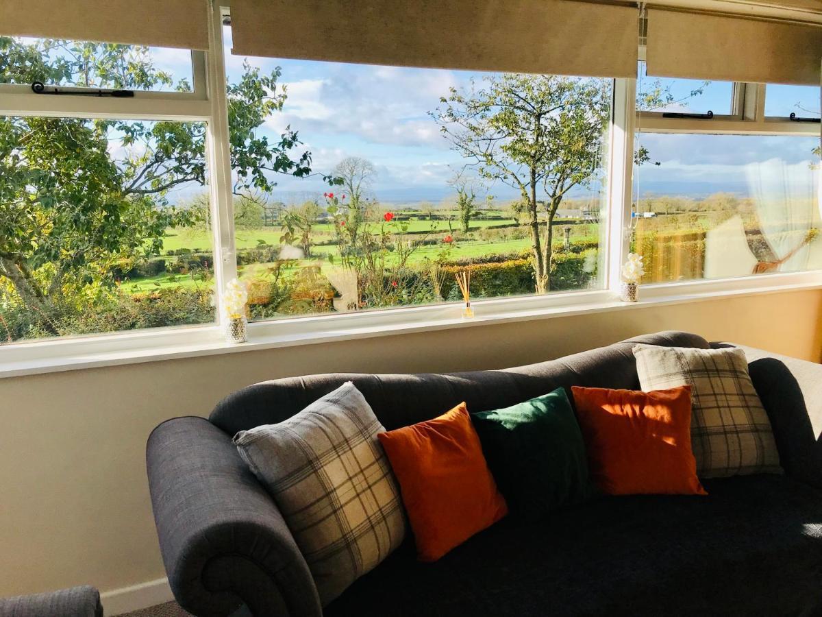 Eden Cottage Lisburn Buitenkant foto
